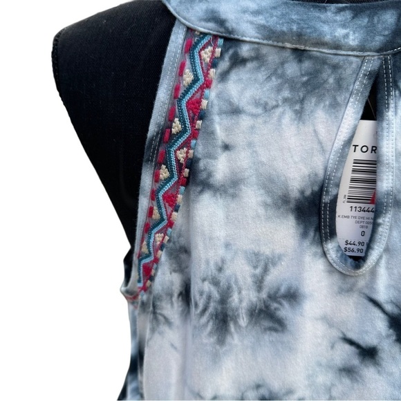 NWT Torrid Halter Sleeveless Tunic HighNeck Embroidered BlackWhite TieDye 12 L 0 - Picture 11 of 16